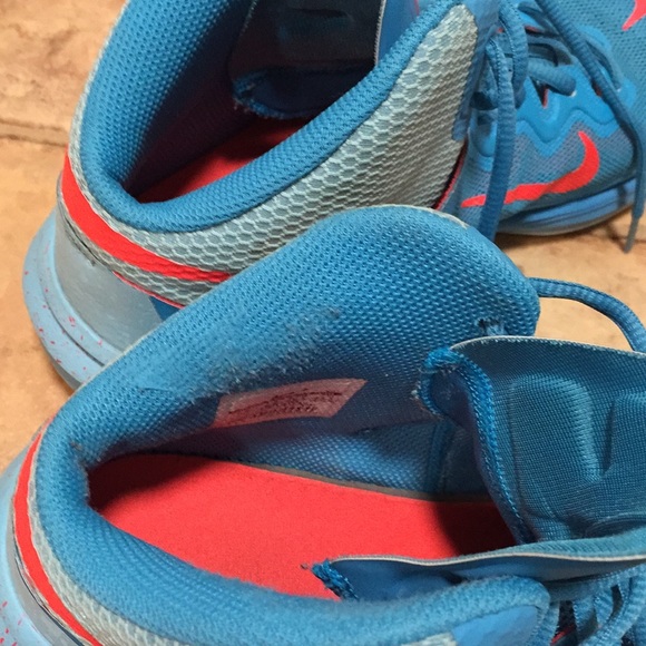 Nike men’s sneakers size 7.5 - Picture 6 of 8